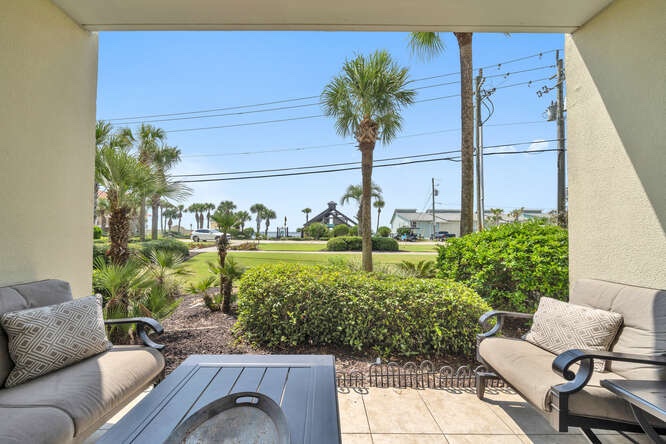 Soak up the Gulf Breezes from your ground floor porch! 20 seconds to the beach!
