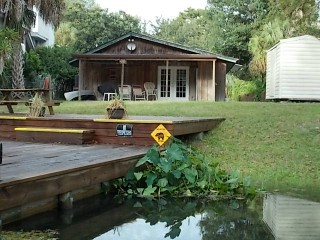 Two Bedroom One Bath Cabin On Spring Fed Wickie Wachee River In