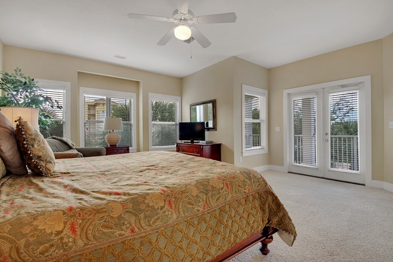 Master bedroom with king bed, 43